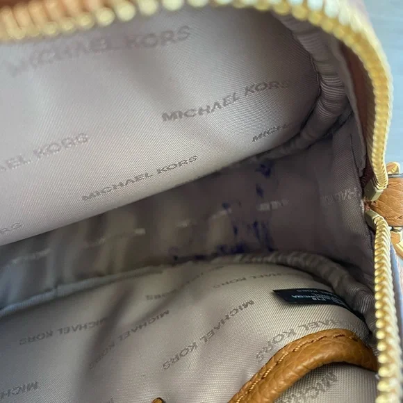 Michael Kors Brown canteen Circle Crossbody Bag - Picture 9 of 10